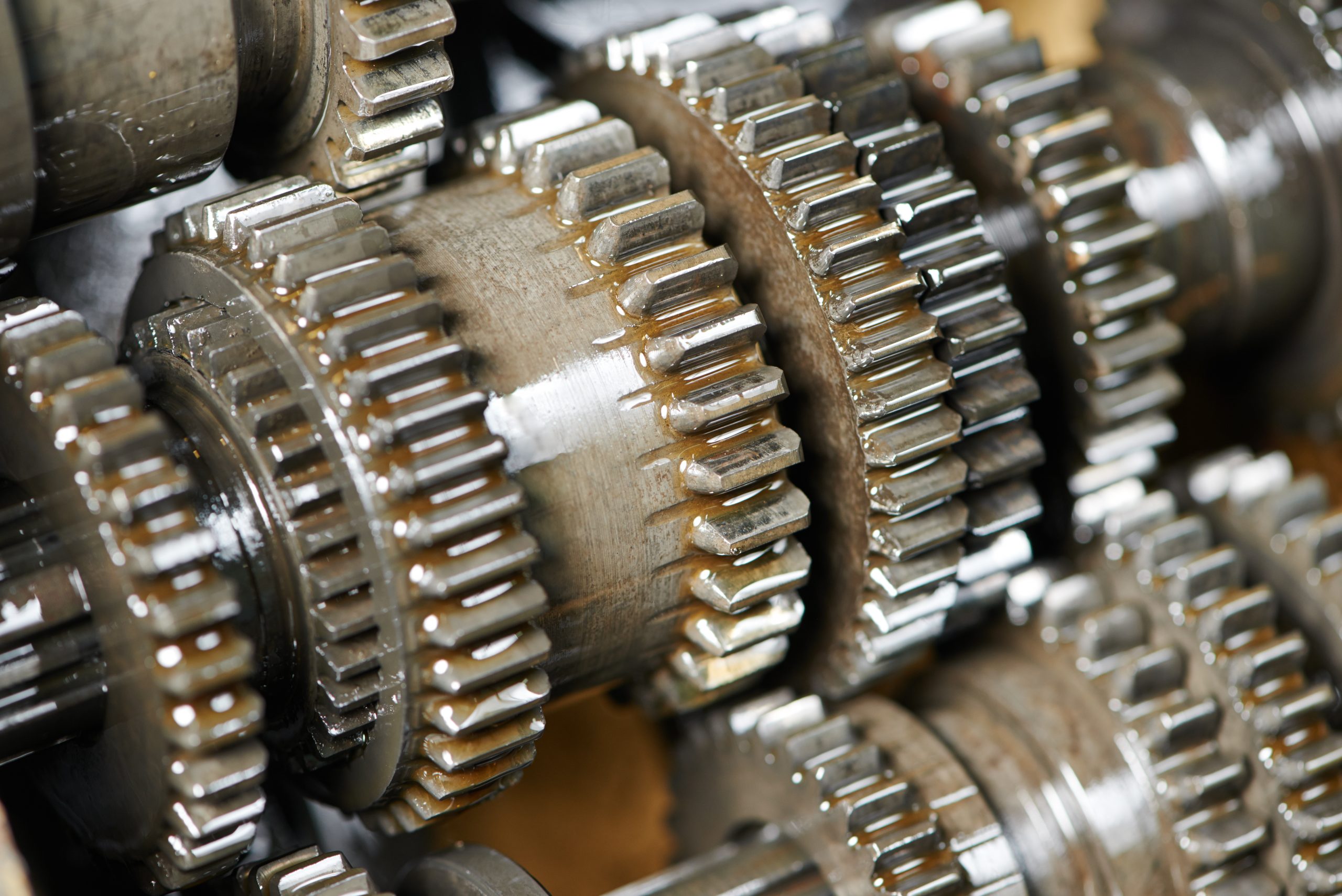 automobile engine or transmission gear box | Cortec Corporation gearboxes preservation