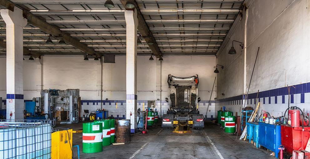 Cleaner Uses Biochemistry To Remove Oil Stains From Hard Surfaces 1704467661 - Cortec Corporation